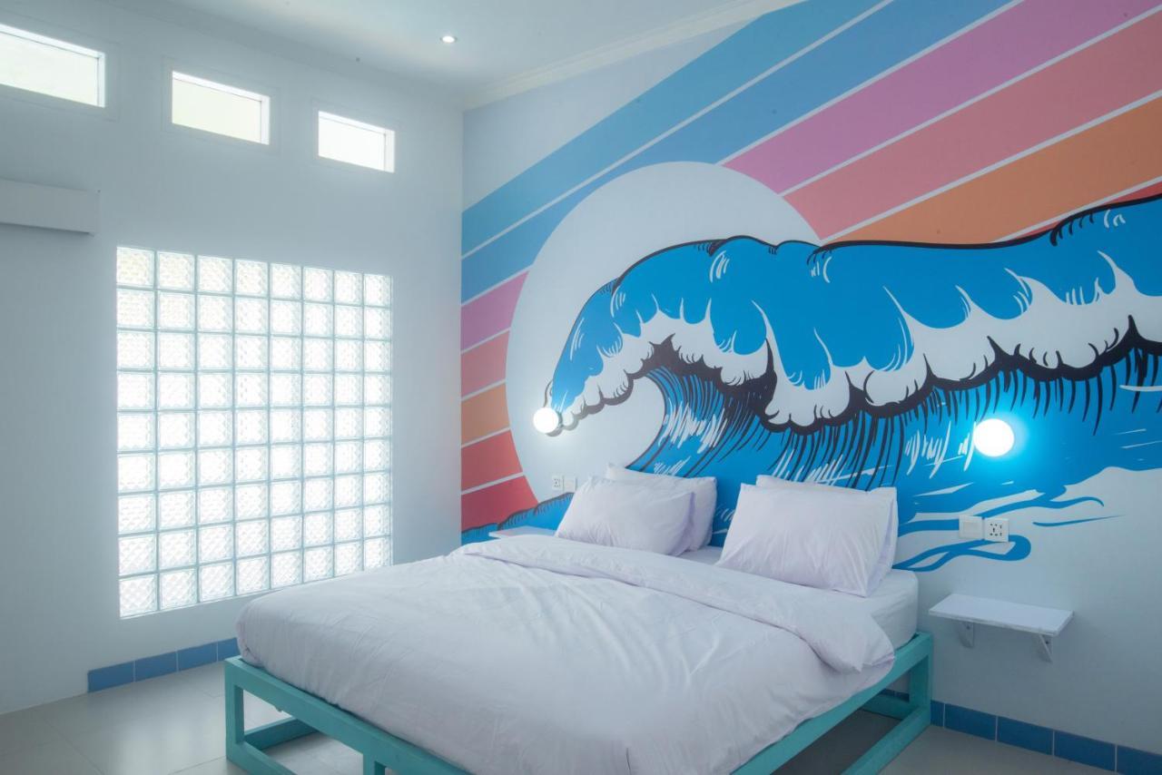 Mad Monkey Kuta Lombok Hostel *